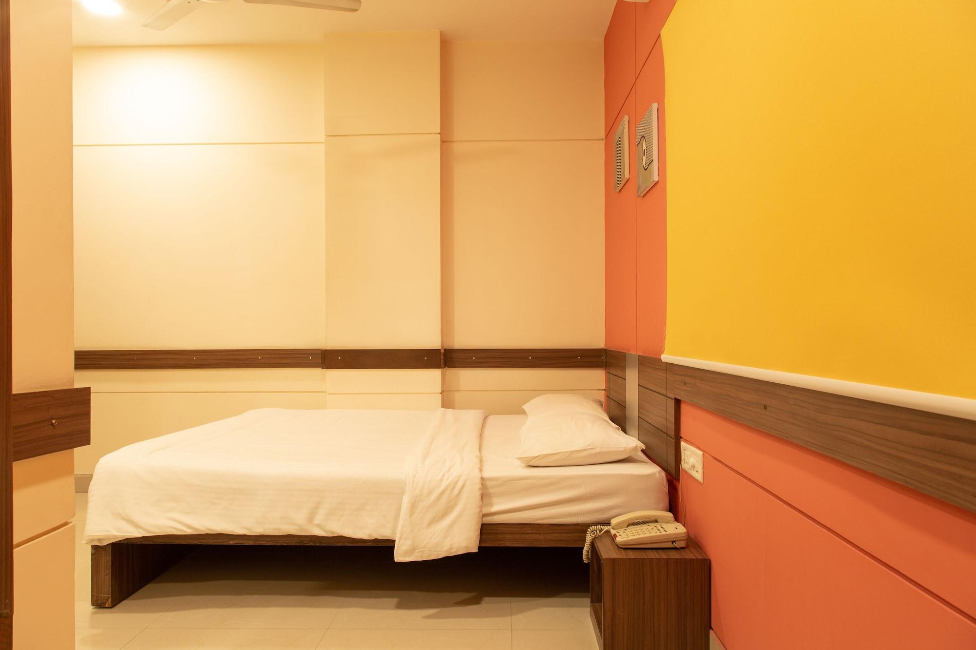 Faridabad Hotel Buitenkant foto